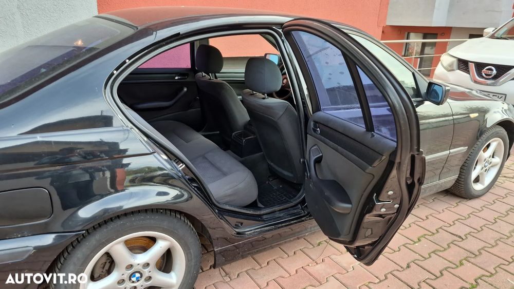 BMW 3 Series 2002 — imagine 7