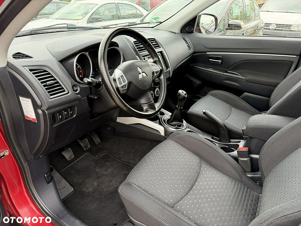 Mitsubishi ASX - 11