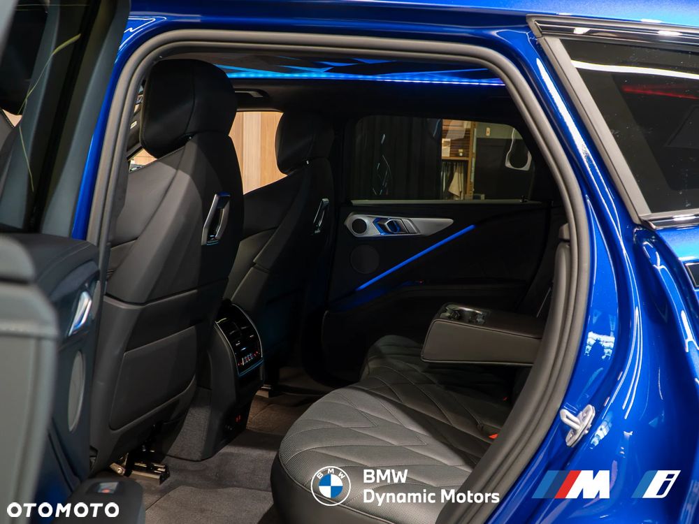 BMW XM - 25