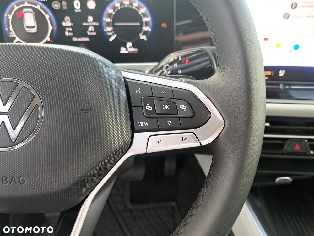 Volkswagen Passat Variant 1.5 TSI ACT mHEV Business Plus DSG - 24