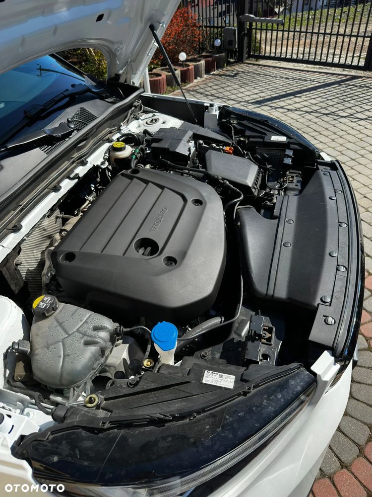 Volvo XC 40 B5 B AWD Ultimate Bright - 34