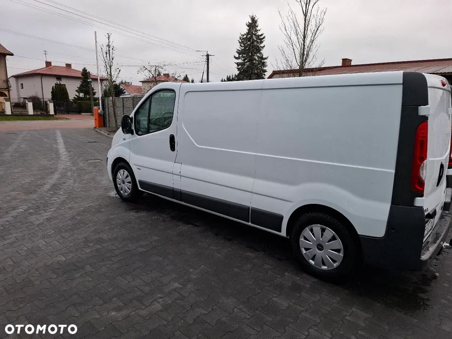 Opel Vivaro - 4