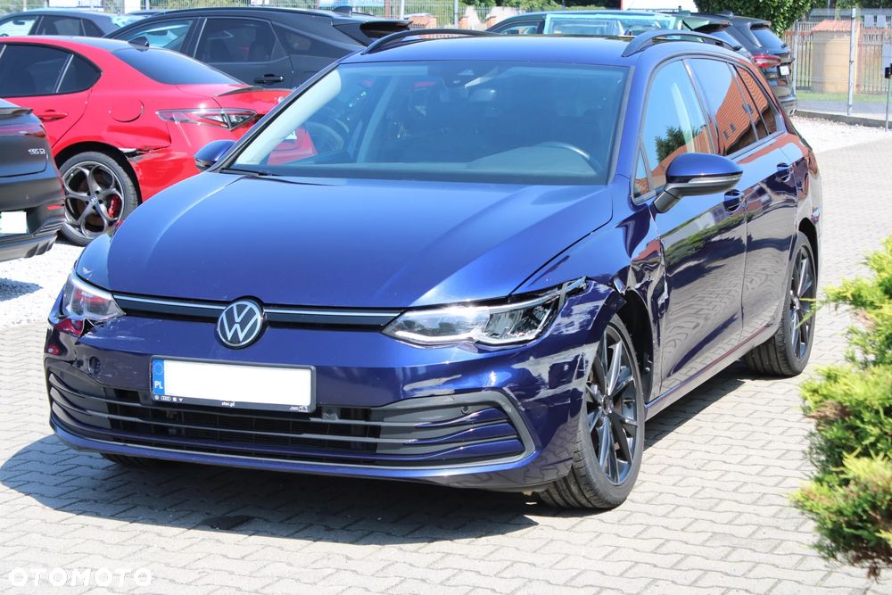 Volkswagen Golf 1.5 eTSI mHEV Style DSG - 4