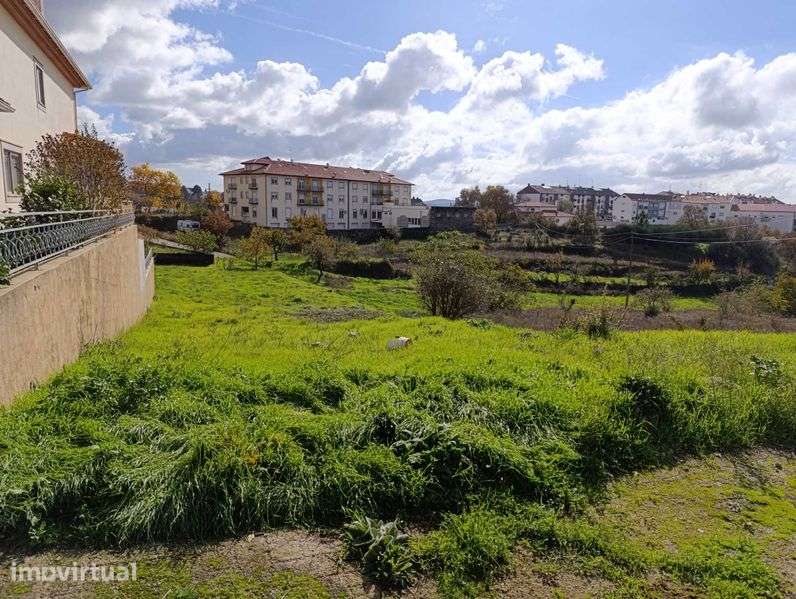 Terreno urbano cidade da Guarda - Grande imagem: 2/9