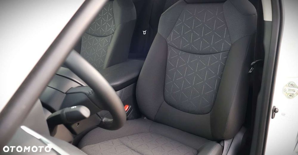 Toyota RAV4 - 15