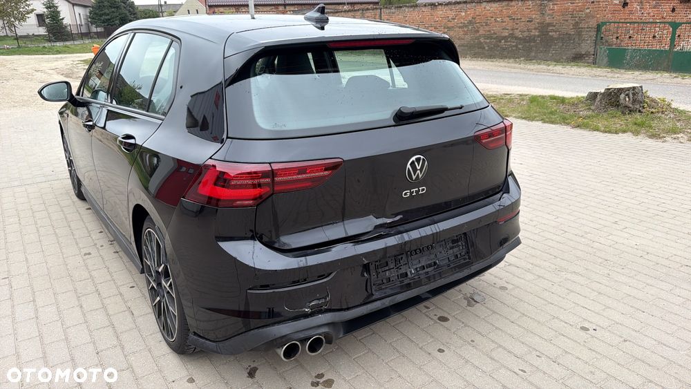 Volkswagen Golf 2.0 TDI SCR DSG GTD - 11