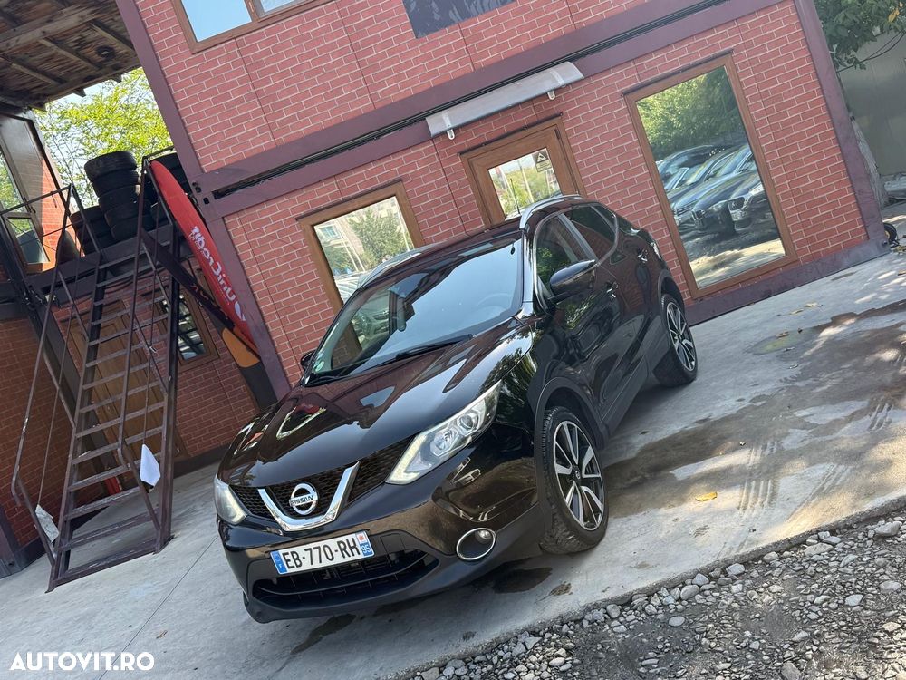 Nissan Qashqai 1.6 DCI Xtronic TEKNA - 33