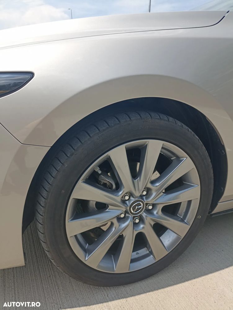 Mazda 3 e-Skyactiv G122 MHEV - 8