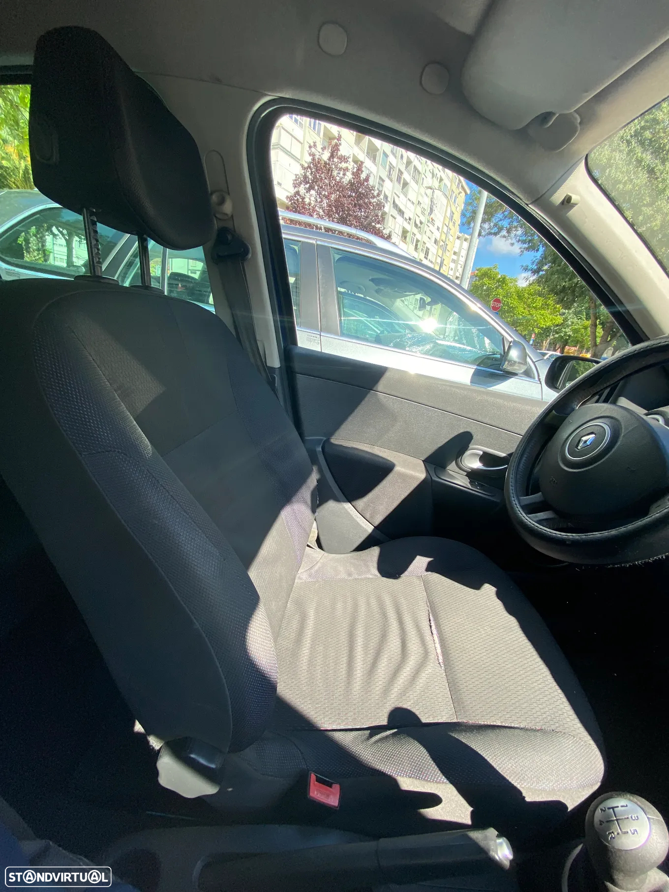 Renault Clio 1.2 TCE Dynamique S - 5