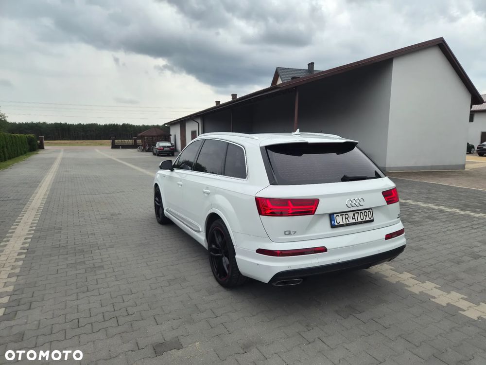 Audi Q7 - 5