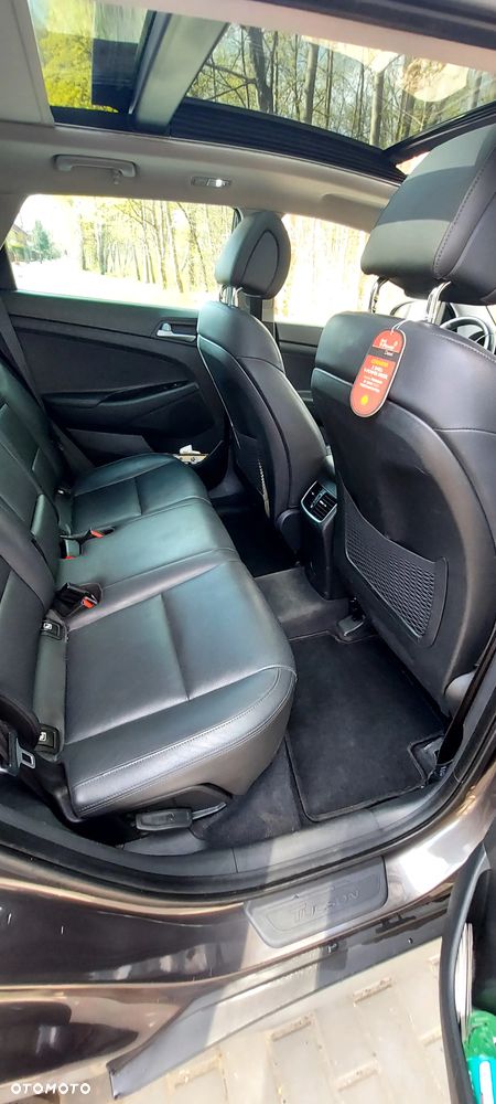 Hyundai Tucson blue 1.7 CRDi 2WD DCT Premium - 15