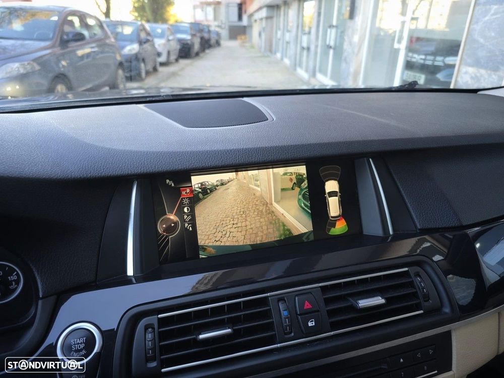 BMW 520 d Line Luxury Auto - 27