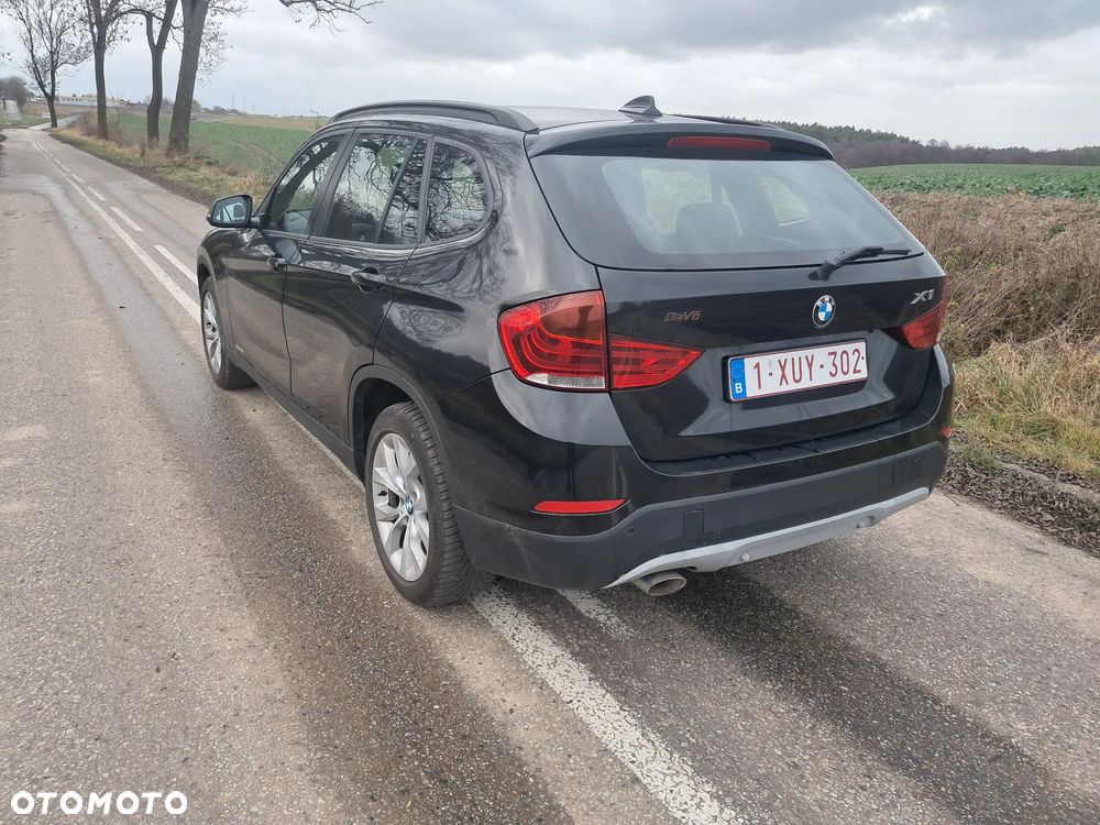 BMW X1 sDrive16d xLine - 4