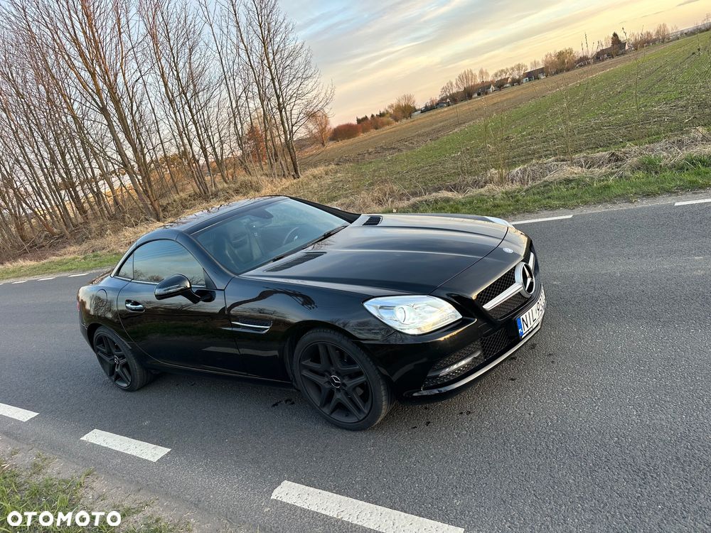 Mercedes-Benz SLK 250 CGI - 6