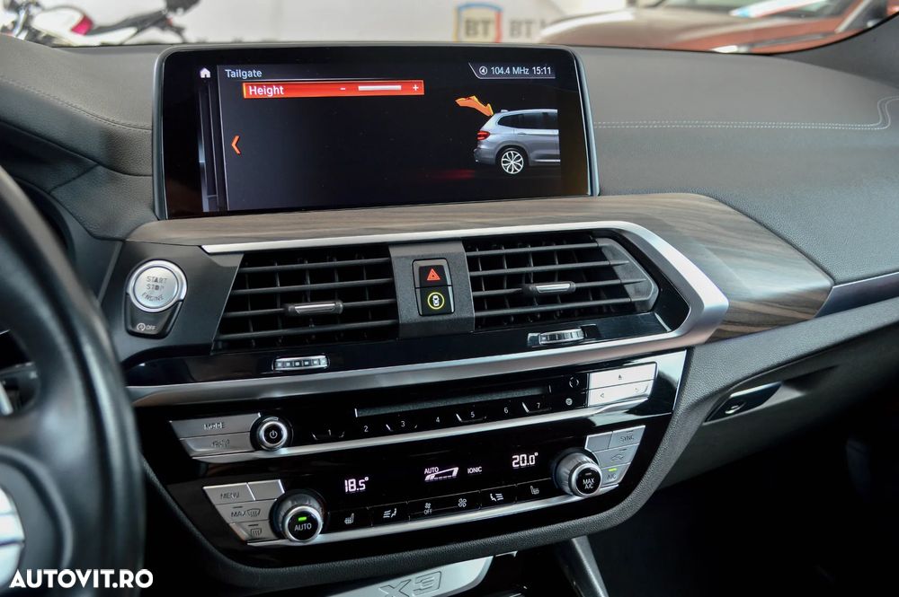 BMW X3 xDrive20d AT Luxury Line - 41