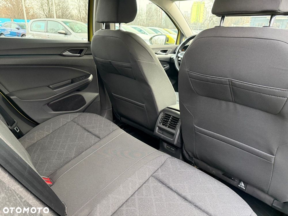 Volkswagen Golf - 19