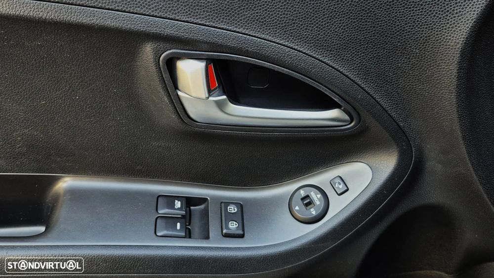 Kia Picanto 1.0 CVVT More GPL - 19