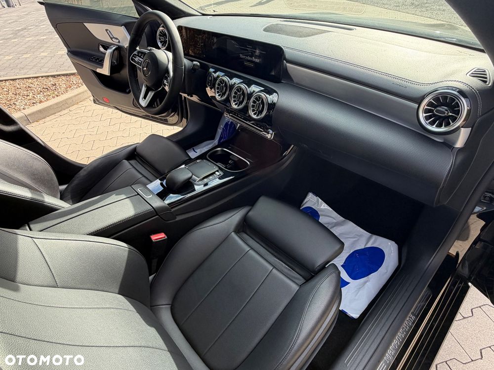 Mercedes-Benz CLA - 15