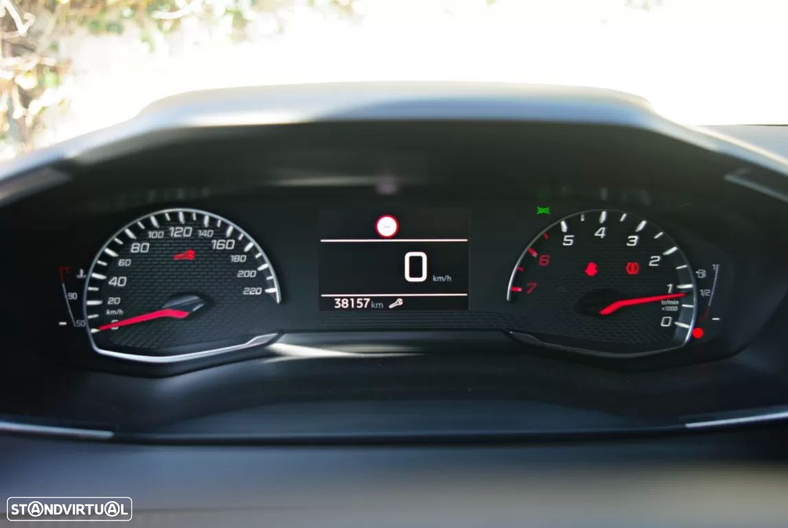 Peugeot 208 1.5 BlueHDi Allure - 27