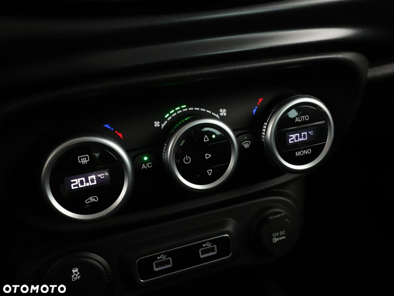 Fiat 500L 1.4 16V Sport - 25