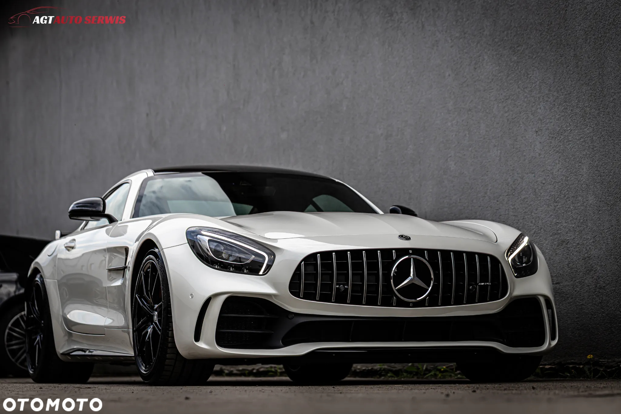 Mercedes-Benz AMG GT R - 4