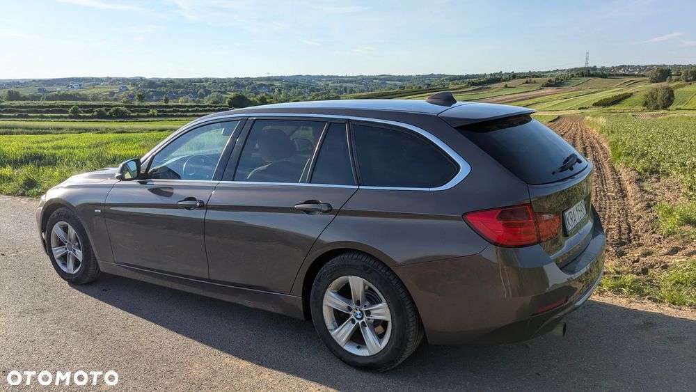 BMW Seria 3 316i Modern Line - 5