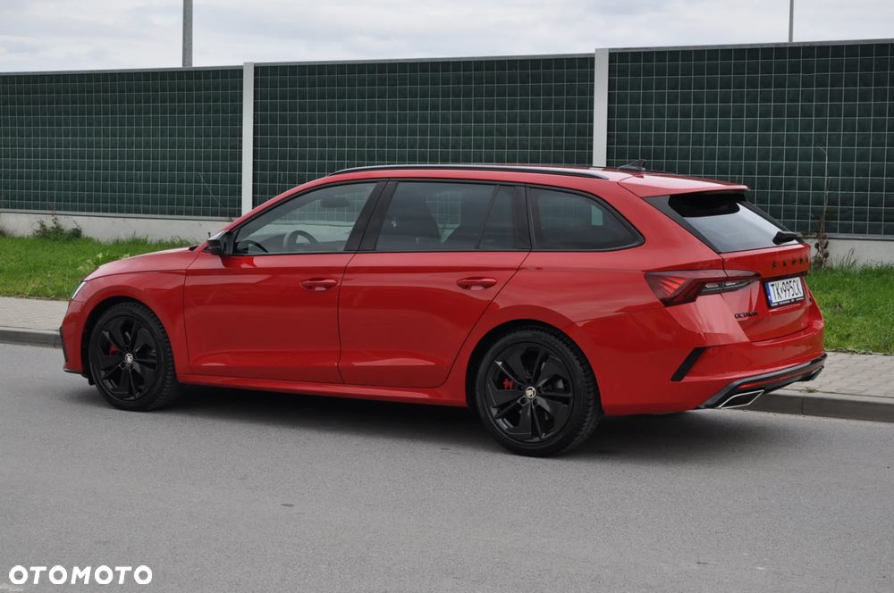 Skoda Octavia 2.0 TSI RS DSG - 4