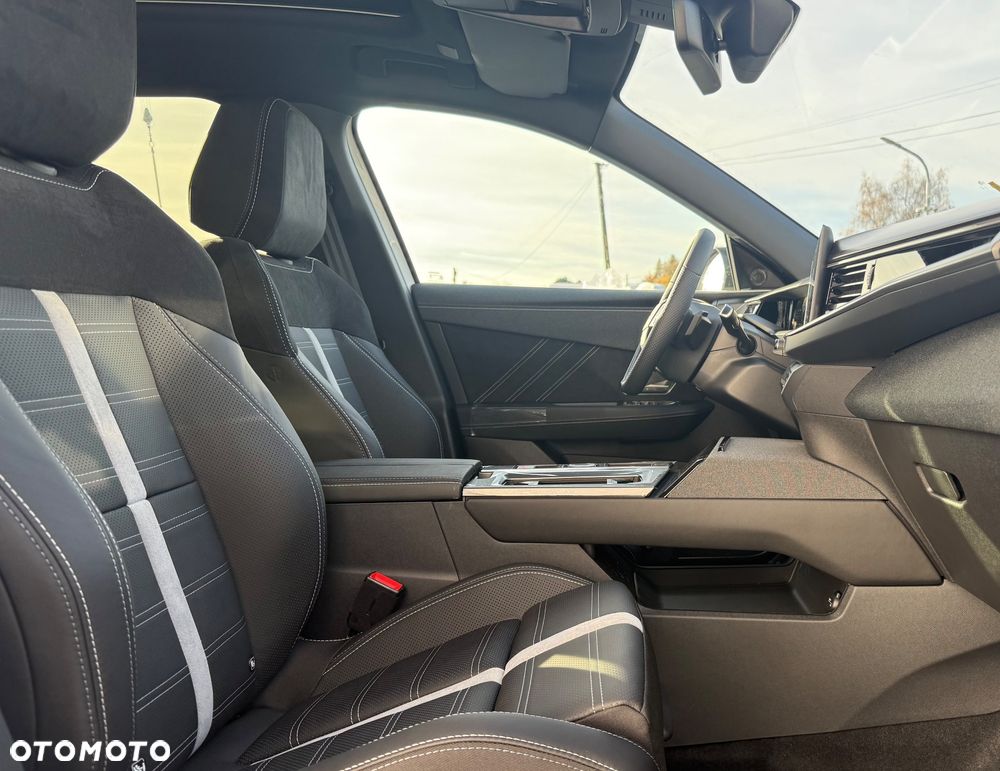 Opel Grandland 1.2 T mHEV GS S&S eDTC6 - 9