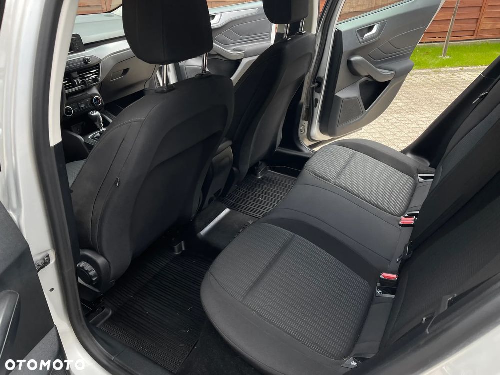Ford Focus 1.5 EcoBlue SCR Active - 8