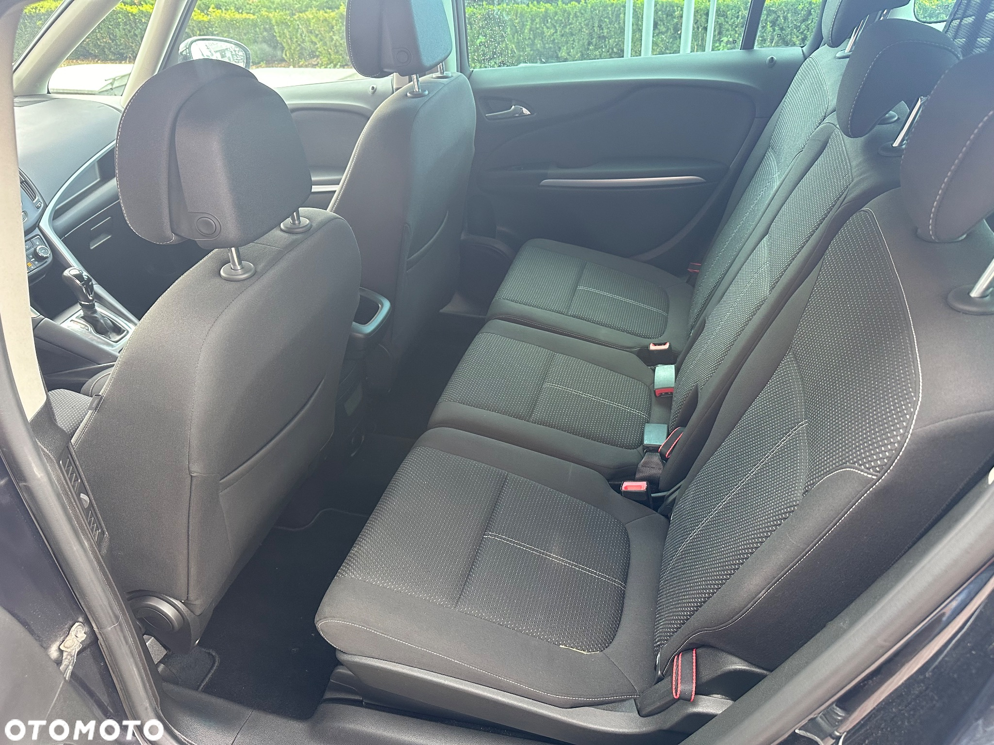 Opel Zafira 2.0 D (CDTI) Automatik Business Edition - 11