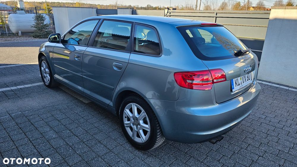 Audi A3 Sportback 1.9 TDI Attraction - 5