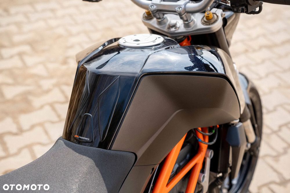 KTM Duke - 22