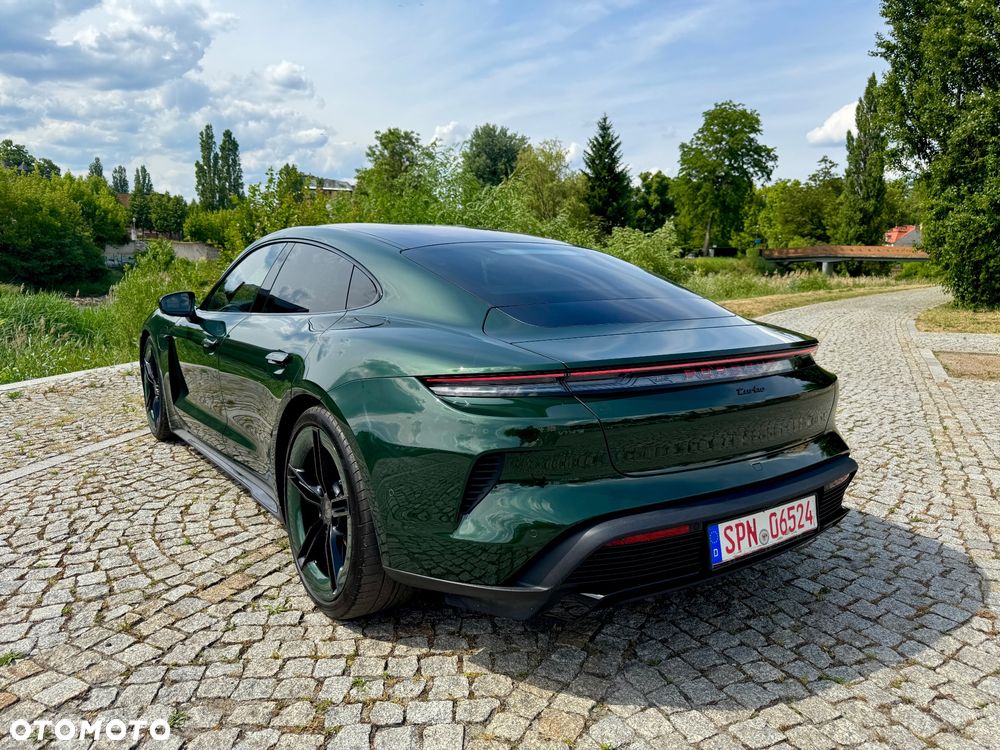 Porsche Taycan 105kWh Turbo - 4