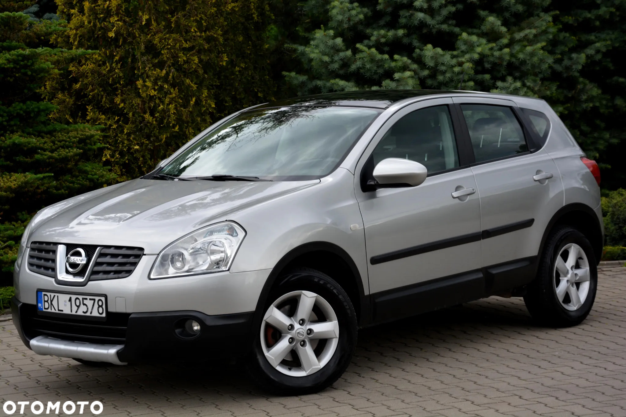 Nissan Qashqai 2.0 dCi Lounge - 13