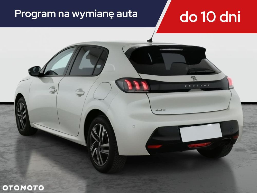Peugeot 208 - 6
