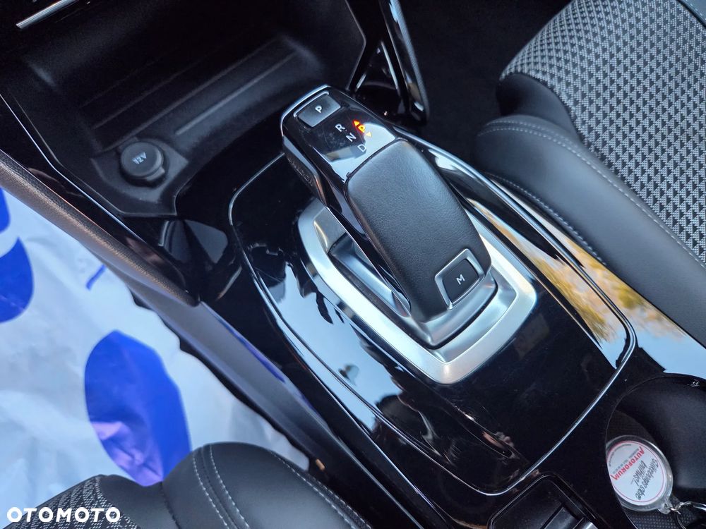 Peugeot 2008 1.5 BlueHDi GT S&S EAT8 - 28