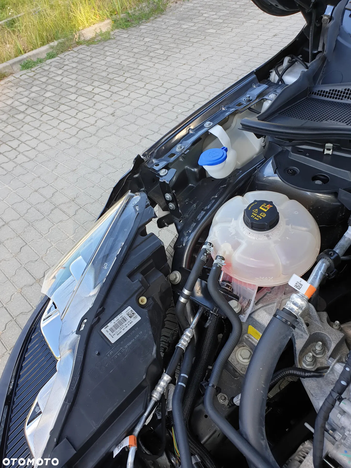 Ford Kuga 1.5 EcoBoost TITANIUM - 14