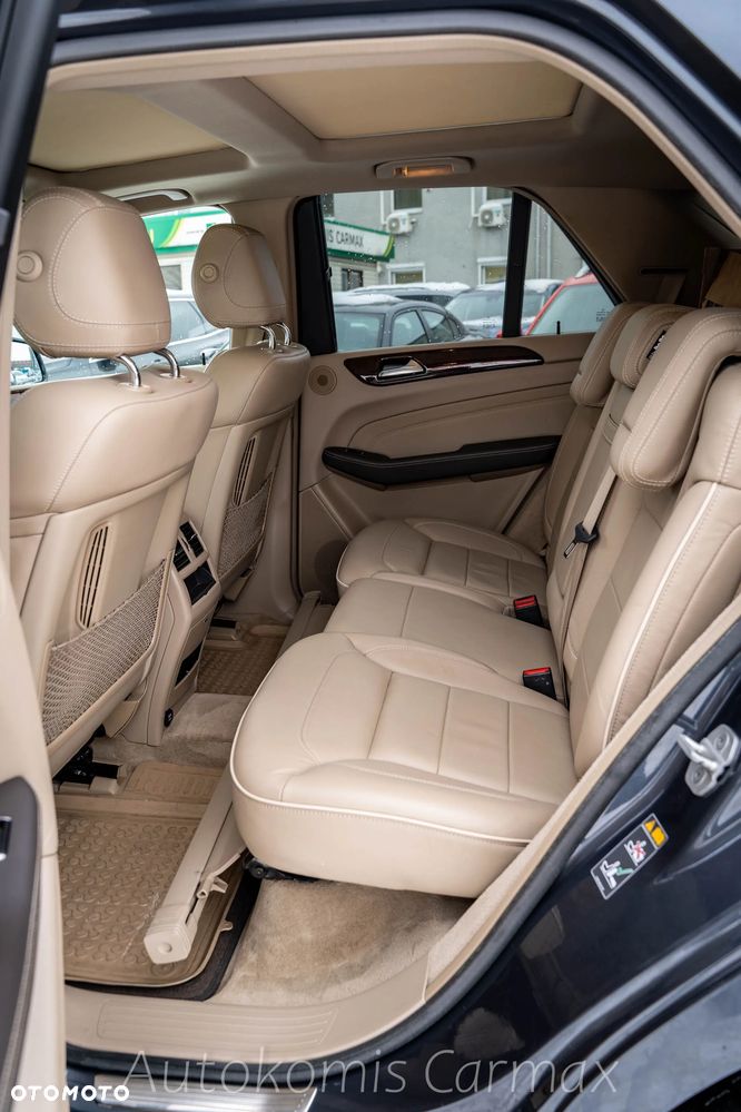 Mercedes-Benz ML 350 BlueTEC 4-Matic - 20