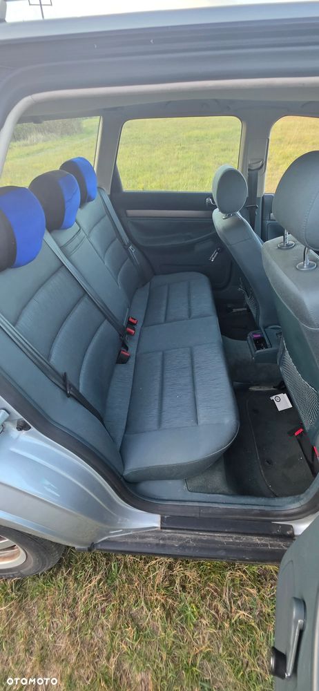 Audi A4 Avant 1.8 - 5