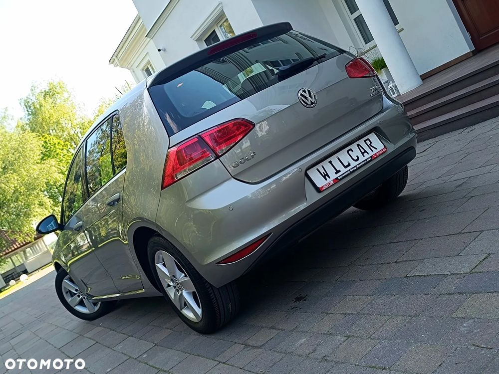 Volkswagen Golf 1.2 TSI BMT Trendline Perfectline - 8