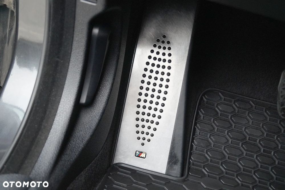 BMW Seria 5 - 24