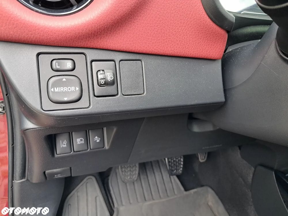 Toyota Yaris 1.5 Selection - 10