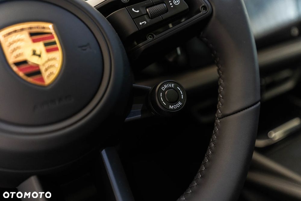 Porsche Cayenne E-Hybrid - 21