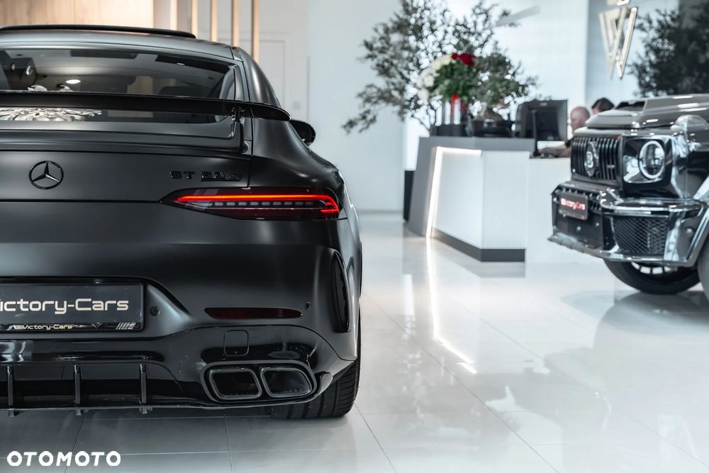 Mercedes-Benz AMG GT - 10