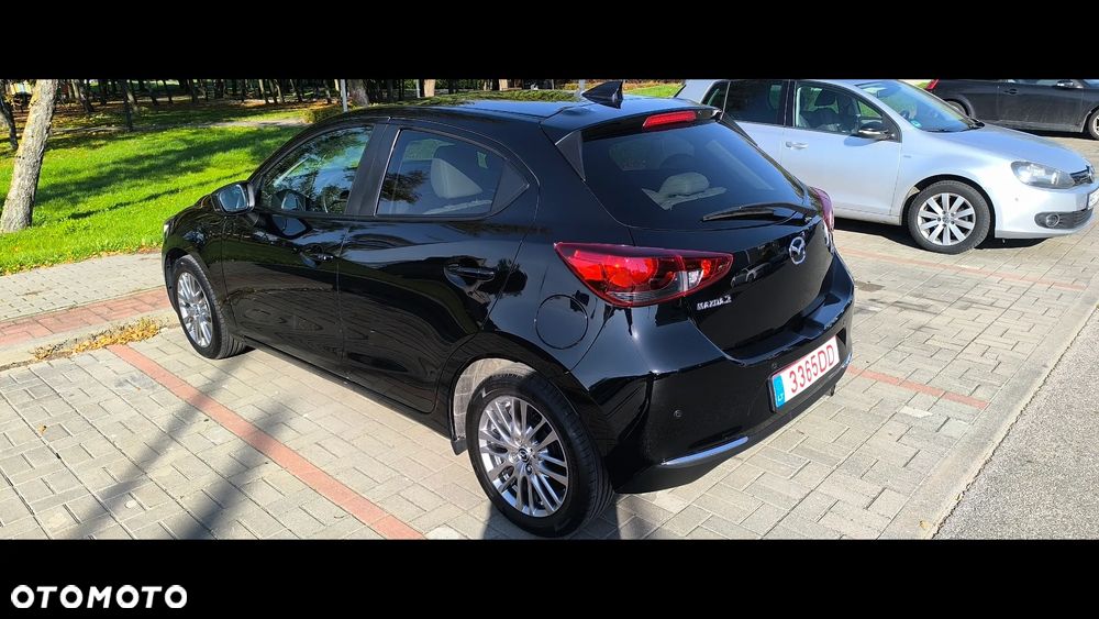 Mazda 2 - 17