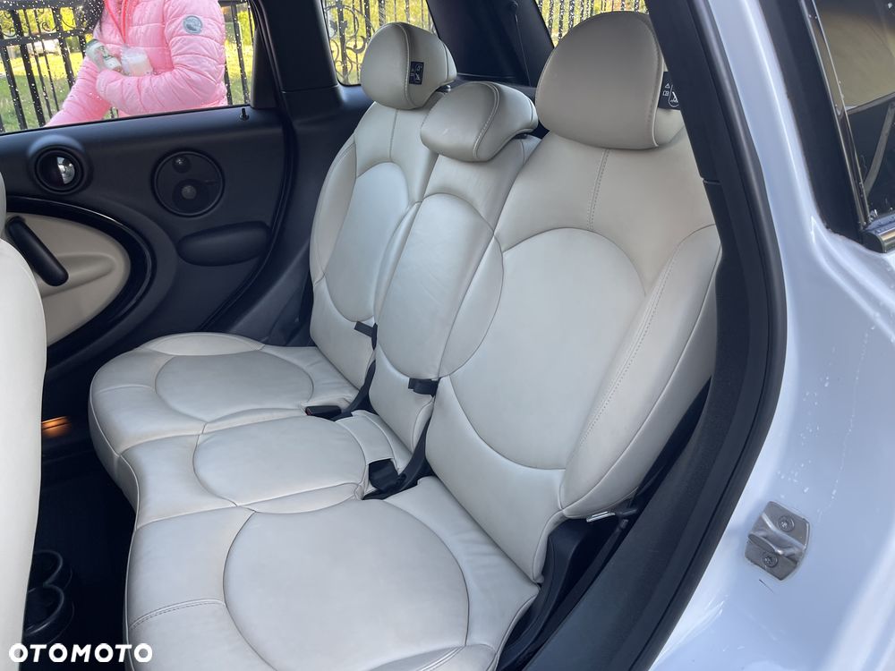 MINI John Cooper Works - 13