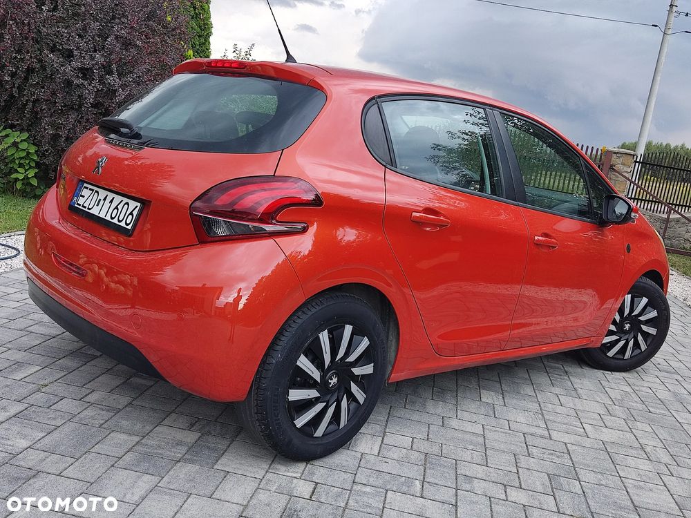 Peugeot 208 1.2 PureTech Active - 5
