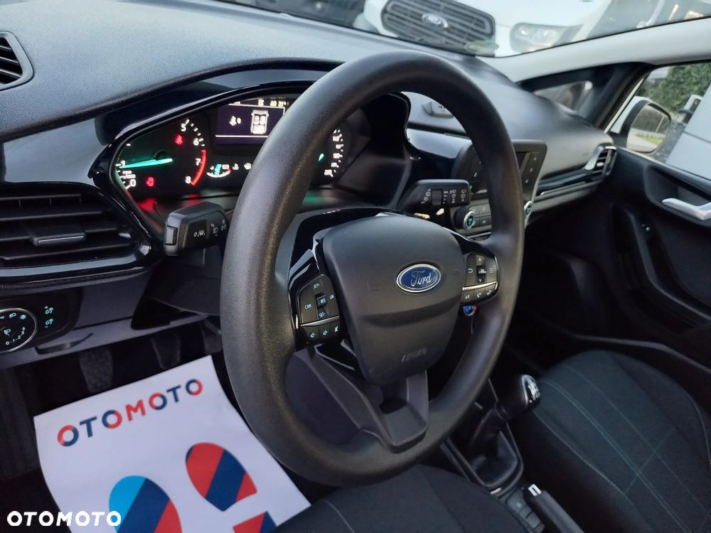 Ford Fiesta - 17