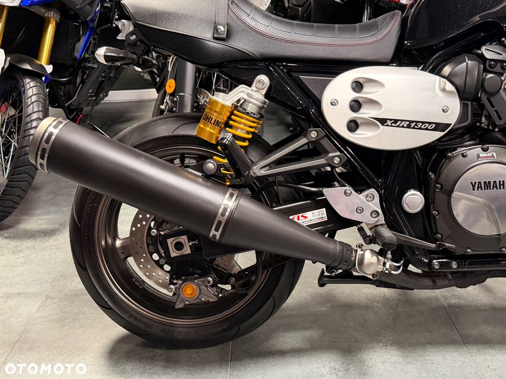 Yamaha XJR - 6