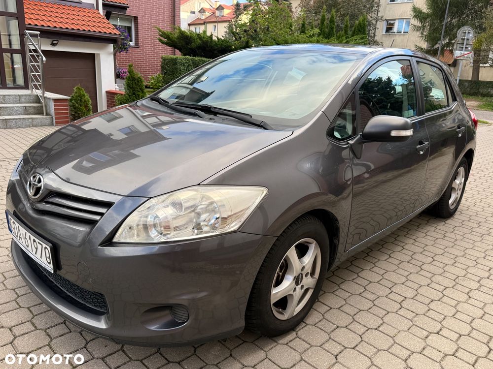Toyota Auris 1.4 D-4D Active